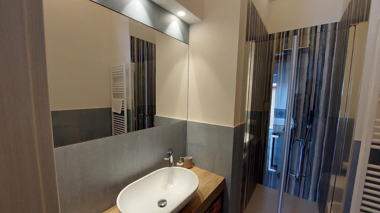 Victoria Royal Apartments & Rooms Termoli Luaran gambar