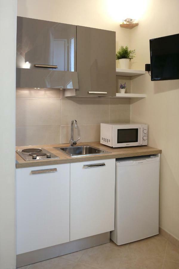 Victoria Royal Apartments & Rooms Termoli Luaran gambar