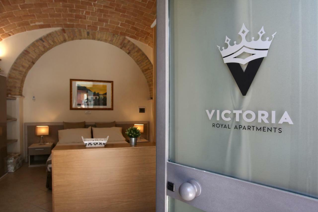 Victoria Royal Apartments & Rooms Termoli Luaran gambar