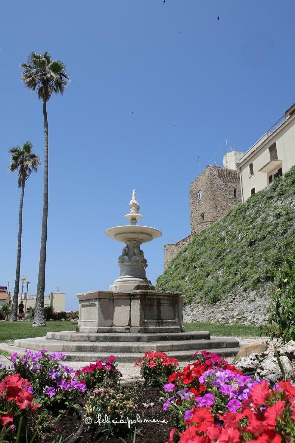 Victoria Royal Apartments & Rooms Termoli Luaran gambar
