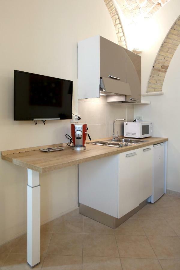 Victoria Royal Apartments & Rooms Termoli Luaran gambar