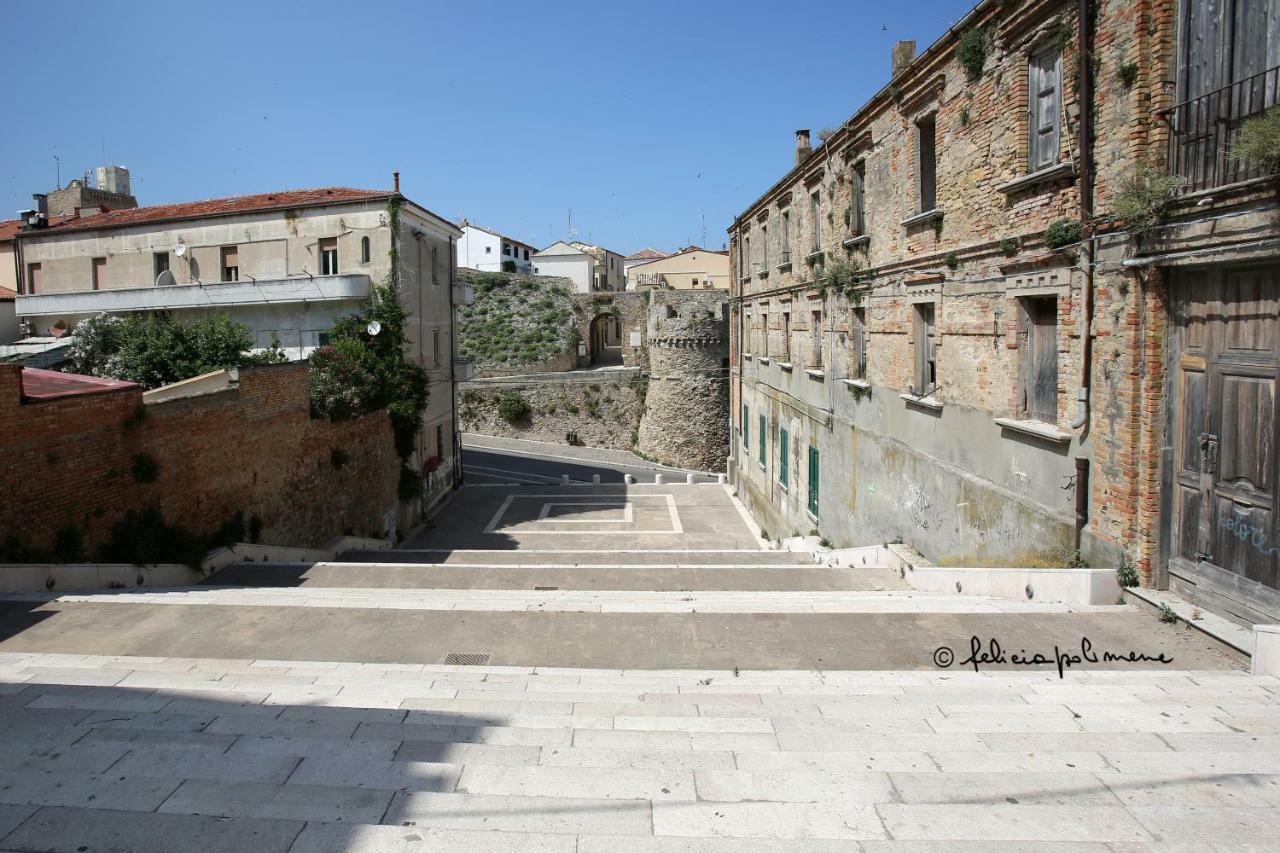 Victoria Royal Apartments & Rooms Termoli Luaran gambar